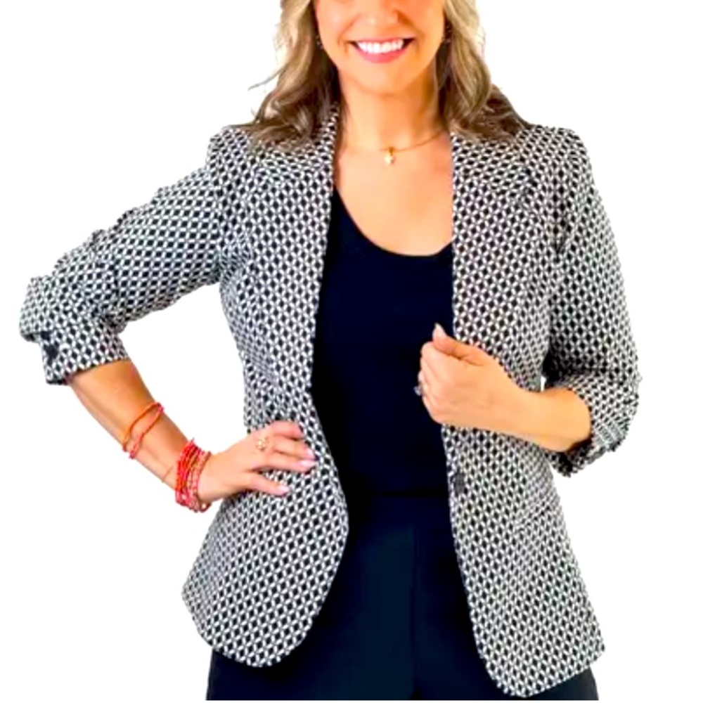 NWOT Zara Black and White Houndstooth Blazer Size L